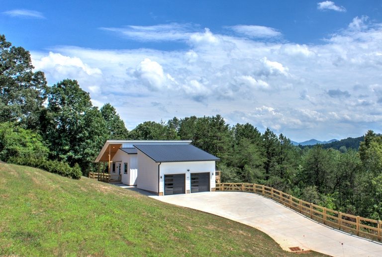 Hops and Dreams mountain home near Asheville NC with Blue Ridge views